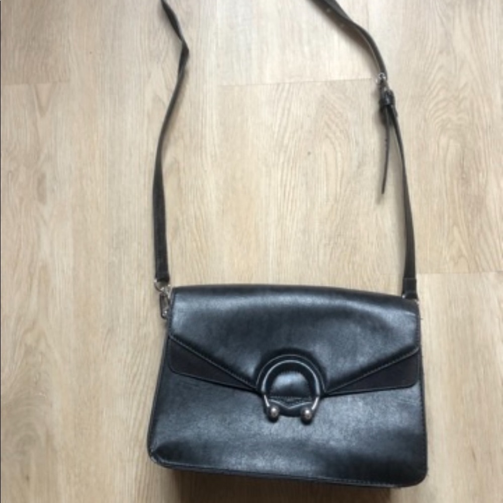 Black purse barely used